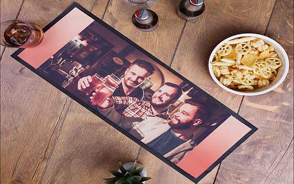 China Factory Hot New Economic High Quality Photo Printed Cloth Bar Runner Rubber Beer Mat Branded Barmat