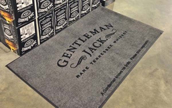 Beverage Demonstration Retail Shop Rubber Logo Carpet Commercial Use Custom Logo Floor Mat For Jack Daniel’S