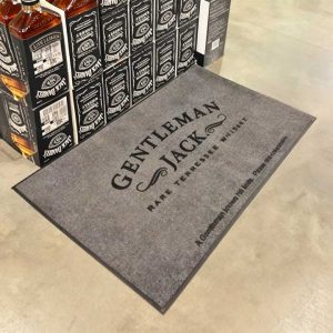 Beverage Retail Shop Rubber Logo Carpet Door Mat Commercial Use Custom Logo Floor Mat For Jack Daniel's