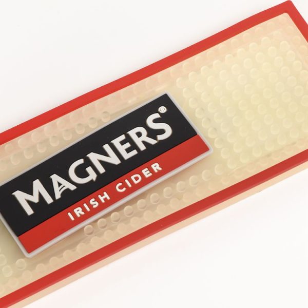 Magners' Branded Logo Soft PVC Bar Runner Bartender Use Glow In Dark Rubber Beer Barmat Vinyl Led Bar Mats