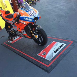 China Motocross Enduro Workshop Tools Motorcycle Pit Mat Custom Racing Team Garage Floor Mat Ducati Paddock Pit Bike Mat