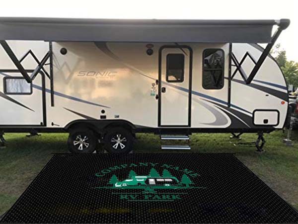 Custom 5x8Ft Plastic Straw Rv Patio Mats Indoor and Outdoor Polypropylene Camping Rugs With Logo For Camper Trailer