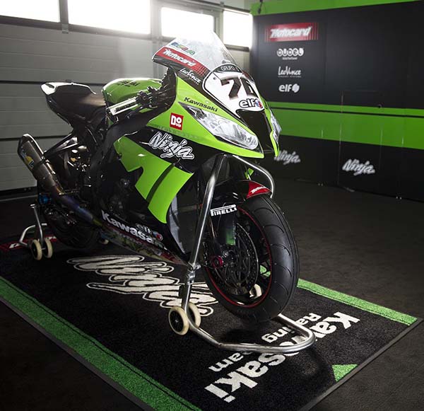 Oil Gas Chemical-Resistant FIM Approved Motorbike Racing Garage
