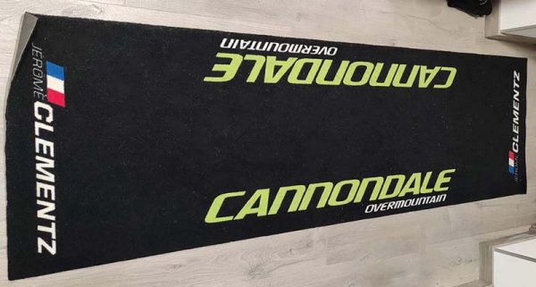 Bike Accessories Indoor Bike Mat Custom Logo Printed Cannondale Bike Floor Carpet Mat For Events and Riders