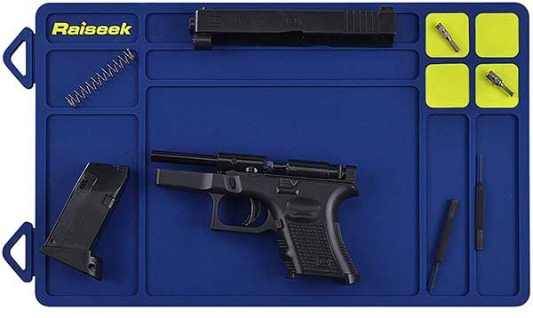 Custom Logo Anti-Slip Rubber Repair Mat Benchtop Overhaul Mat Essential Pistol Gun Maintenance Mat Magnetic Gun Cleaning Pad