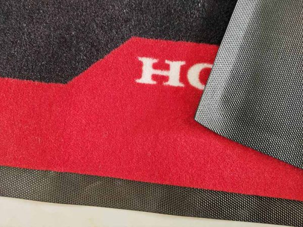 In Stock Brand New 60x100cm Honda Racing Printed Logo Carpet Nylon Door Entry Rugs Rubber Branded Entrance Mat