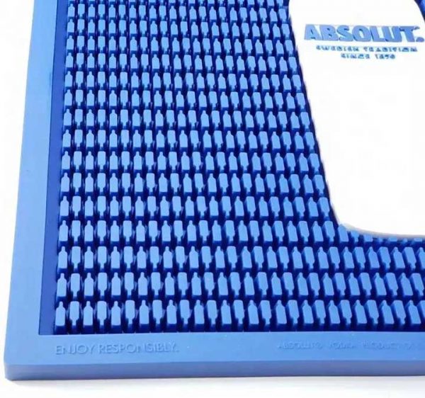 Absolut Vodka Custom Bartender Flexible Rubber Bar Counter Mats Service Drip Bar Runner Whiskey PVC Pub Bar Mats