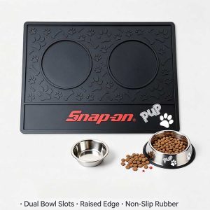 Easy to clean pet food tray maintaining hygiene.